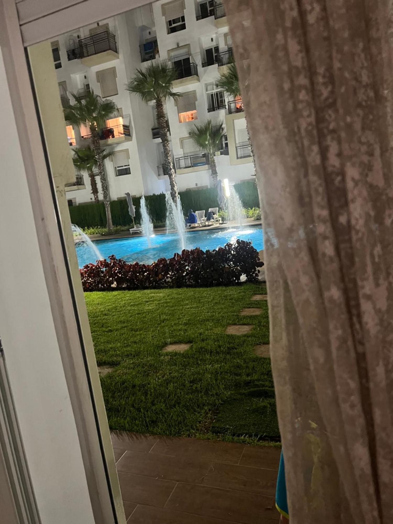 Apartmán Apparemment De Luxe Vue Piscine Bouznika Exteriér fotografie
